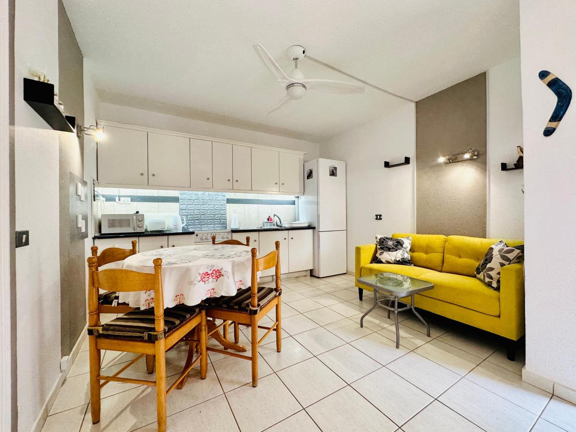 Quiet Apartment Chayofita 아로나 외부 사진
